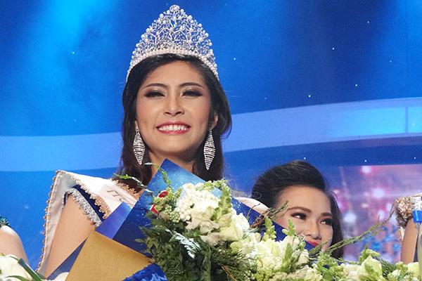 Những hoa hậu Việt vừa đăng quang đã bị ném đá tơi tả về nhan sắc-4