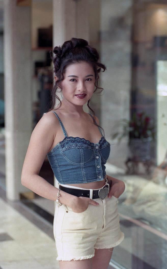 Loạt ảnh chưa từng công bố của nữ thần phim 18+ nổi tiếng một thời-6