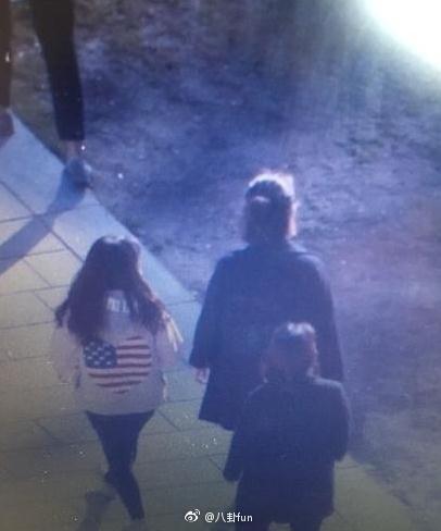 8h sáng nay 31/10, cô dâu Song Hye Kyo xuất hiện tại nơi tổ chức hôn lễ-1