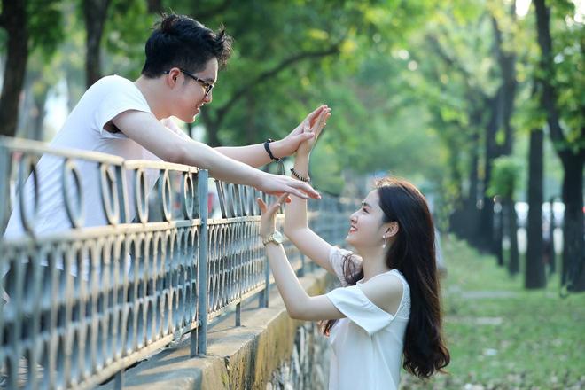 Nữ sinh 2000 bất ngờ nổi tiếng chỉ sau 1 khoảnh khắc mỉm cười lướt qua ống kính!-6