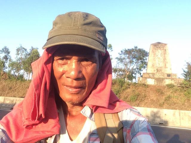 Phát sốt với hành trình 76 ngày đi bộ xuyên Việt của ông cụ 65 tuổi-2