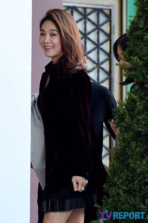 Biên kịch Hậu duệ mặt trời cũng có mặt-2