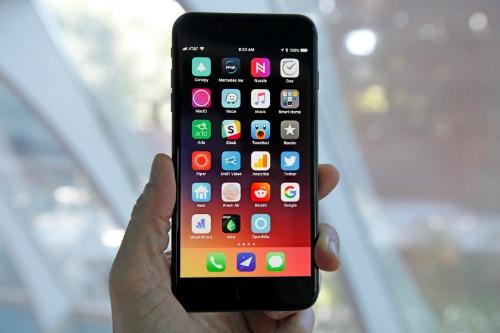 iPhone 8 giảm giá mạnh tại nhiều thị trường vì iPhone X-1