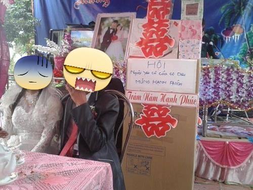 Không nhịn được cười với những kiểu ghi phong bì cưới bá đạo nhất quả đất của những tay chơi-8
