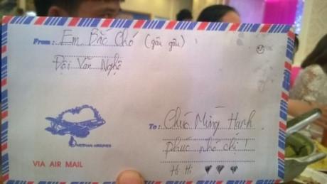 Không nhịn được cười với những kiểu ghi phong bì cưới bá đạo nhất quả đất của những tay chơi-11