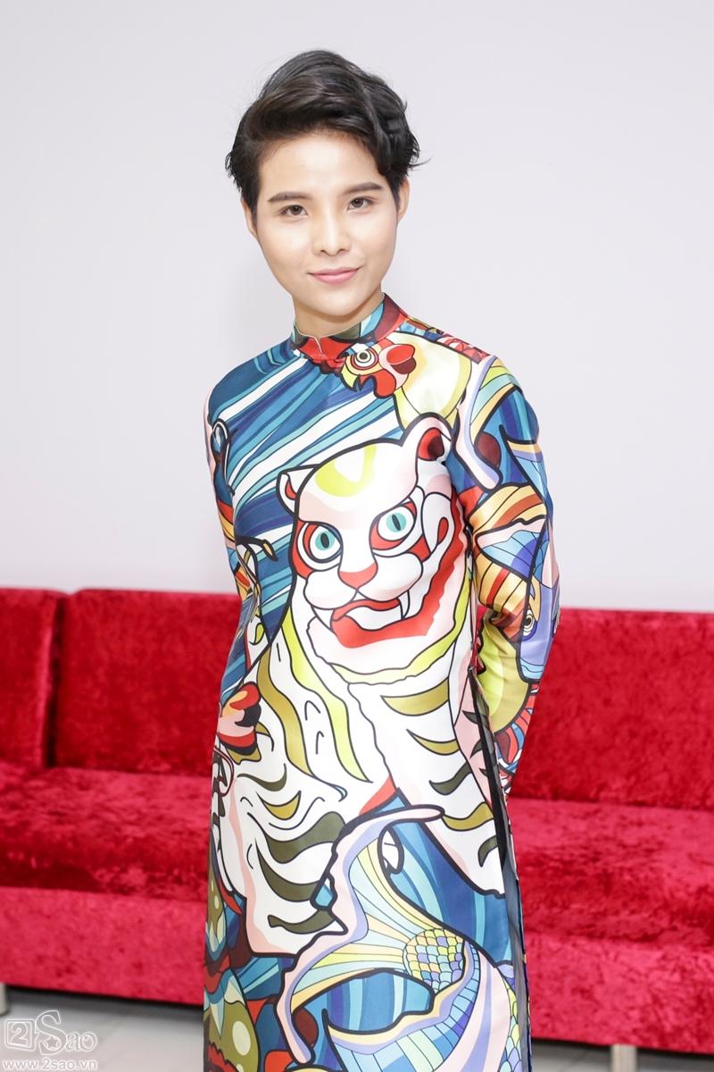 Vũ Cát Tường nũng nịu ôm Soobin Hoàng Sơn trong hậu trường-3