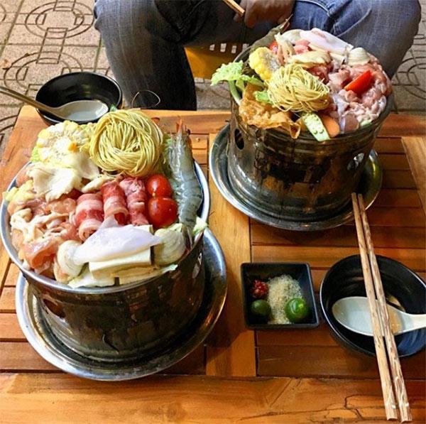 Top 7 quán lẩu vỉa hè cứ gió mùa là đông kín người ăn ở Hà Nội-5