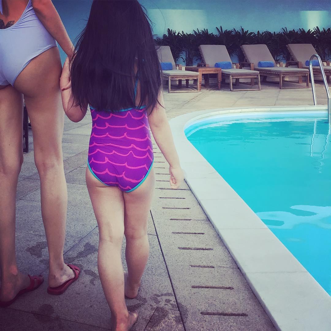 Thủy Tiên: Giọng hát của Bánh Gạo cũng... thảm họa như ông xã Công Vinh-1