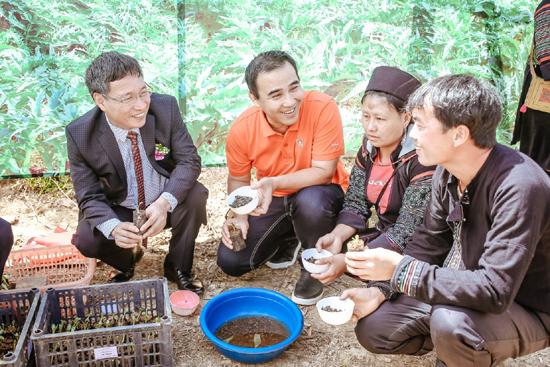 MC Quyền Linh: Từ chàng ‘Hai Lúa’ đến ngôi sao nổi tiếng-1