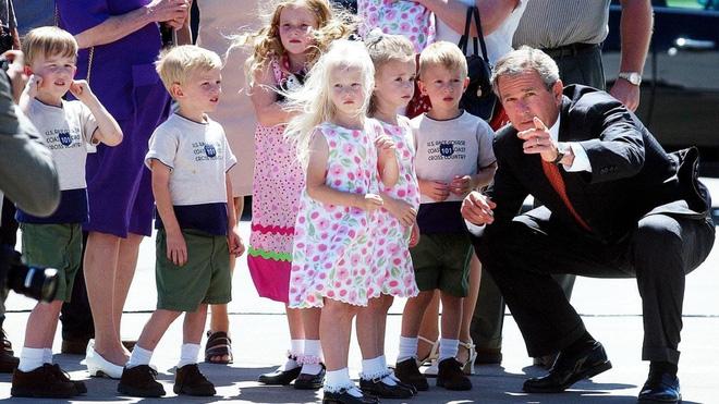 Ca sinh 7 đầu tiên trên thế giới và cuộc sống của gia đình họ sau 20 năm khiến ai cũng kinh ngạc-5