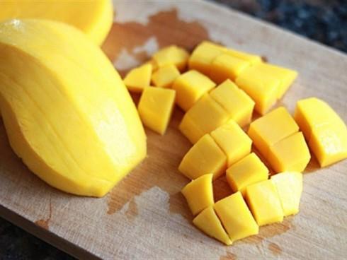 Cách làm kem xoài que ăn không lo béo-2