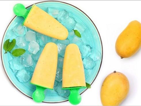 Cách làm kem xoài que ăn không lo béo-3