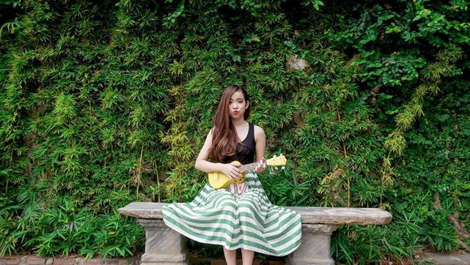 Nữ sinh Huế cover Cho ta gần hơn hút trăm nghìn lượt xem-2