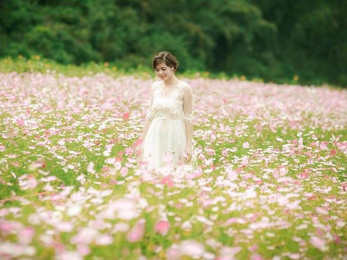 Vách đá đẻ trứng có lời nguyền sinh con trai hút khách du lịch-4