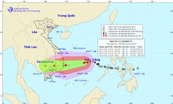 Tin bão số 12: Di chuyển nhanh và mạnh thêm, kịch bản bất ngờ có thể xảy ra-1