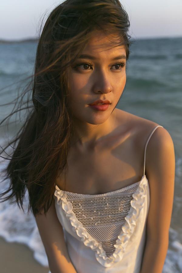 Á hậu Thùy Dung tung bản cover bằng tiếng Nhật quảng bá Việt Nam tại Hoa hậu Quốc Tế 2017-6