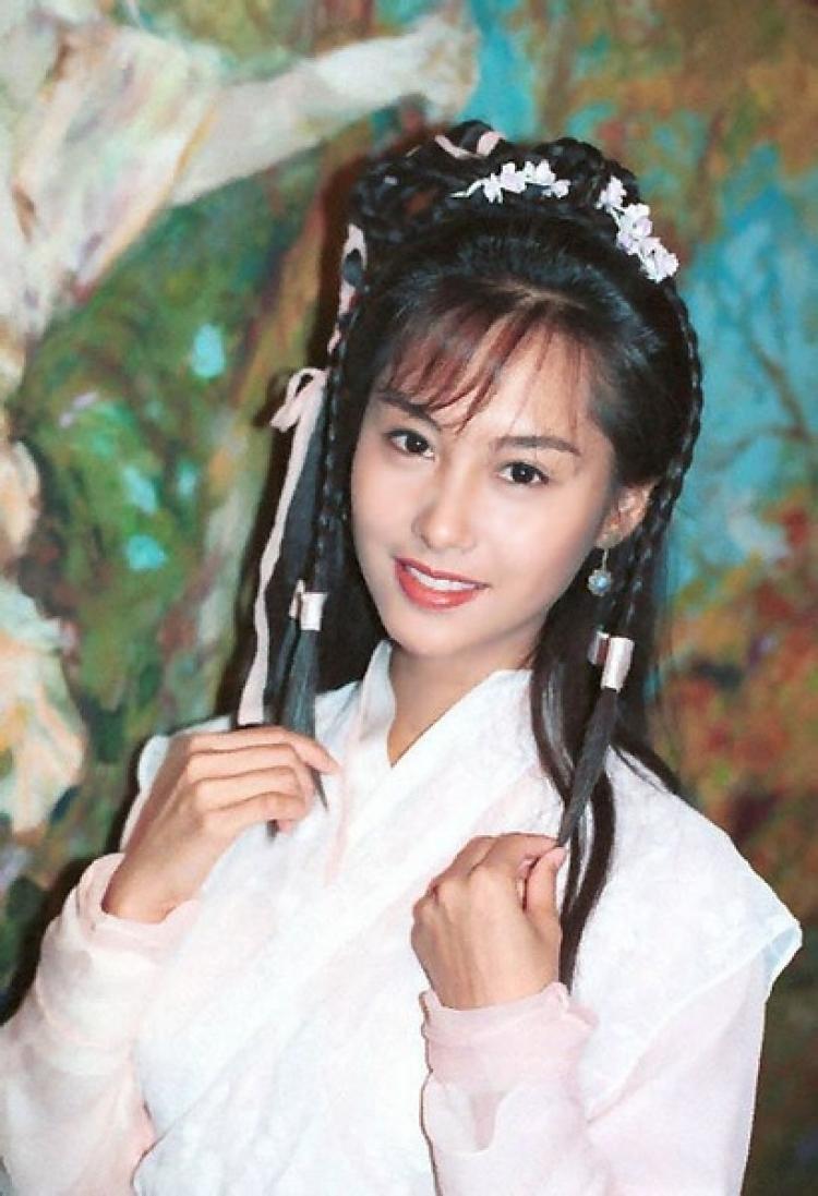 Ngỡ ngàng trước nhan sắc 20 năm không đổi của tình cũ Châu Tinh Trì-9