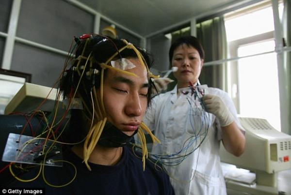 Địa ngục trần gian trong trại cai nghiện Internet: Đánh đập bằng thước sắt, nhốt trong phòng kín-6