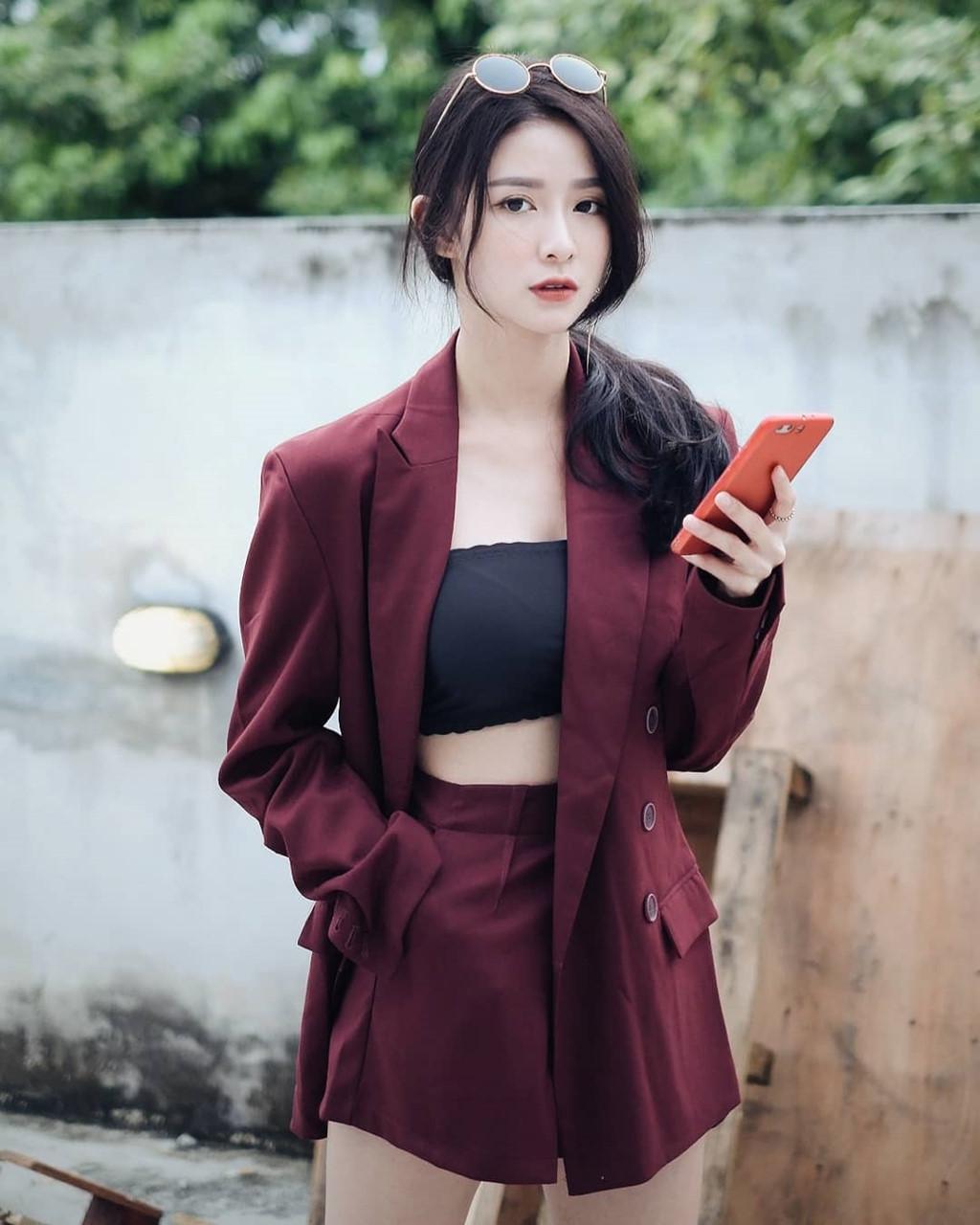 Nụ cười tỏa nắng hút nghìn fan của hot girl đình đám Malaysia-7