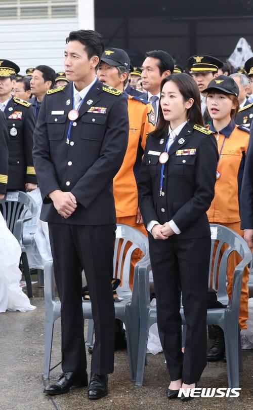 Sao Hàn 3/11: Song Hye Kyo cảm ơn đã chúc phúc chúng tôi bằng sự quan tâm, thấu hiểu và tình yêu-2