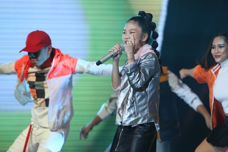 Huấn luyện viên choáng khi thí sinh hát Cô gái đến từ hôm qua theo phong cách cải lương-2