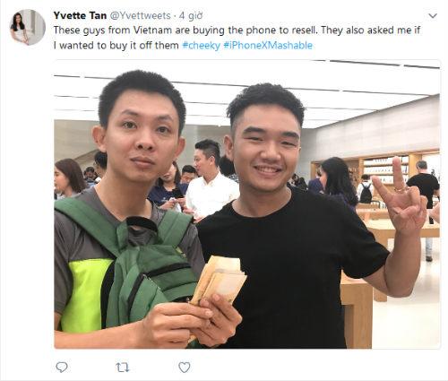 Tim Cook vui mừng chia sẻ ảnh người Việt mua iPhone X-2