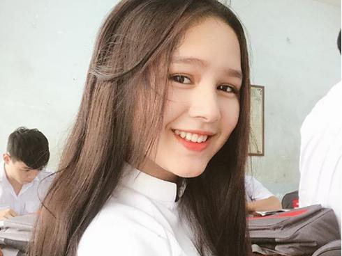 10X có vẻ đẹp lai Tây gây chú ý trên mạng xã hội khẳng định mình ‘thuần Việt 100%’