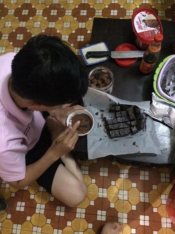 Sự thật bất ngờ về anh chồng nấu trăm món ngon chiều vợ đang được chị em khen nức nở-9