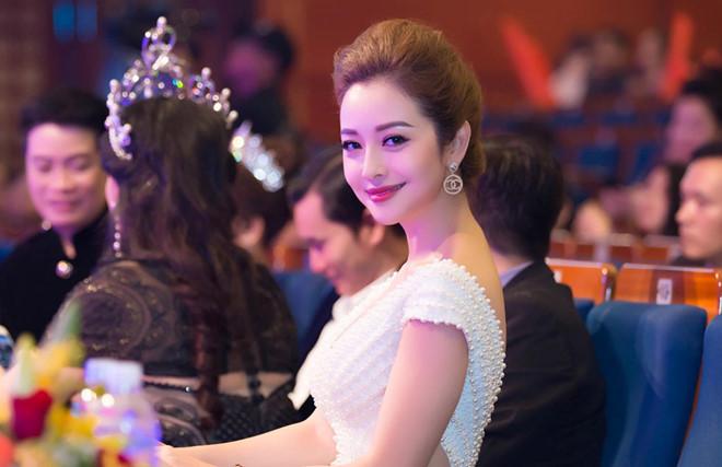 Sao Việt thu nhập hàng trăm triệu đồng/tháng nhờ PR trên mạng xã hội-2