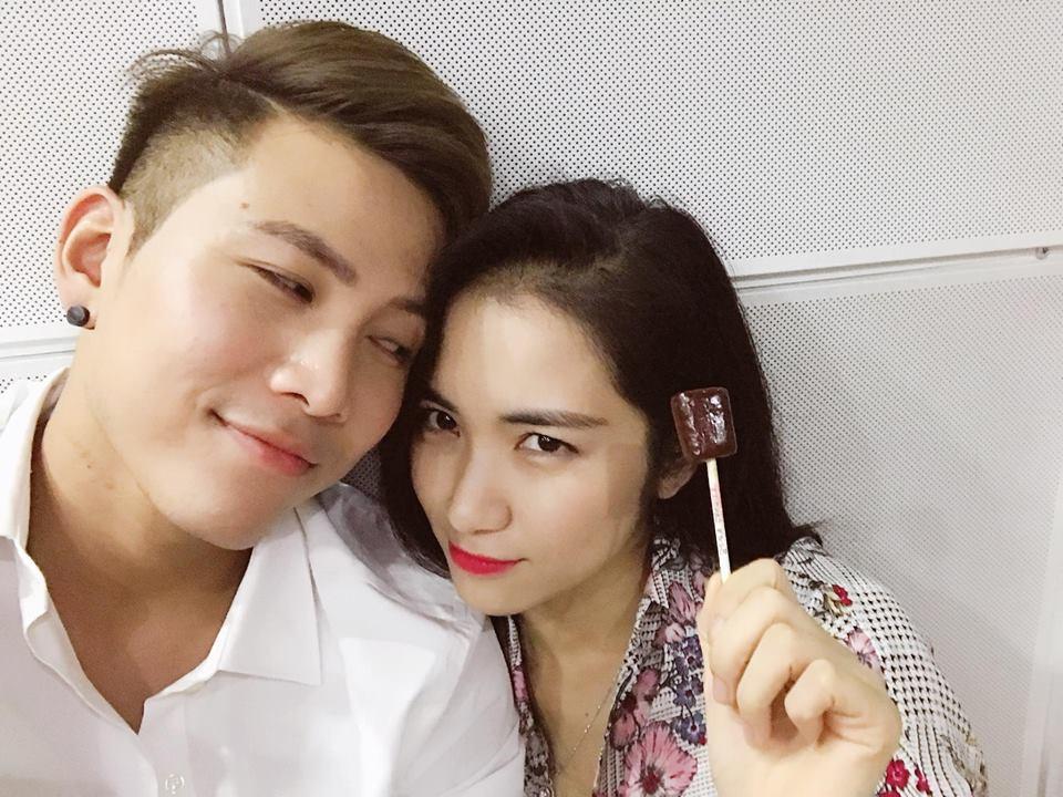 Tin sao Việt 4/11: Hoa hậu Lê Âu Ngân Anh than khổ vì sở hữu gương mặt không ăn ảnh-13