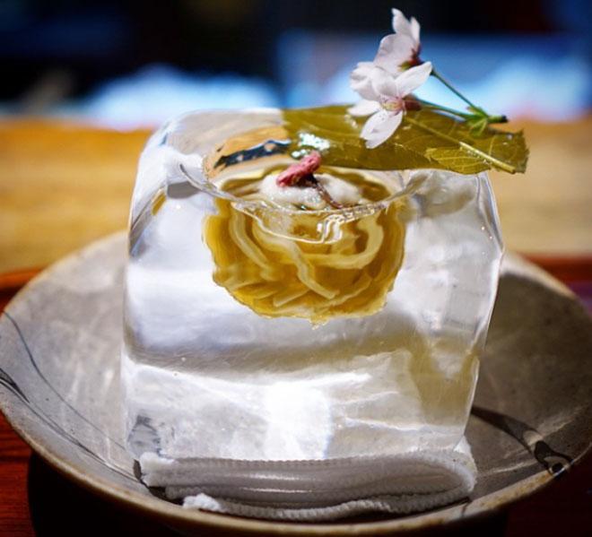 Lạ chưa từng có: Món mì trong băng ngon tê răng ở Nhật-1