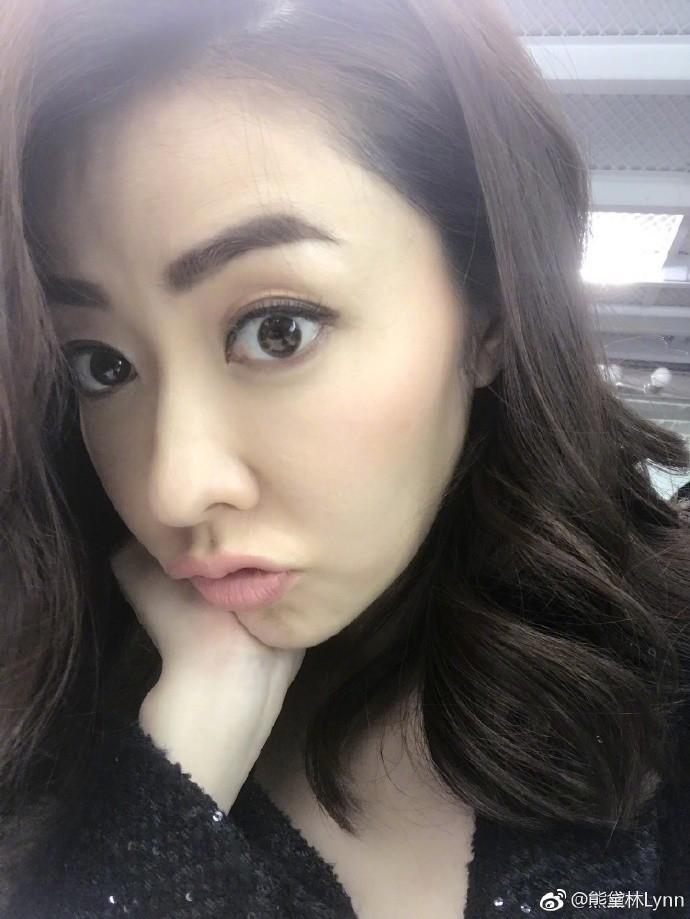 Gần 1 năm nỗ lực uống thuốc và cân bằng cuộc sống, người đẹp Diệp Vấn cuối cùng đã mang bầu cho thương gia Hồng Kông-3