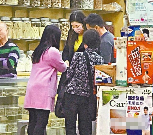 Gần 1 năm nỗ lực uống thuốc và cân bằng cuộc sống, người đẹp Diệp Vấn cuối cùng đã mang bầu cho thương gia Hồng Kông-5