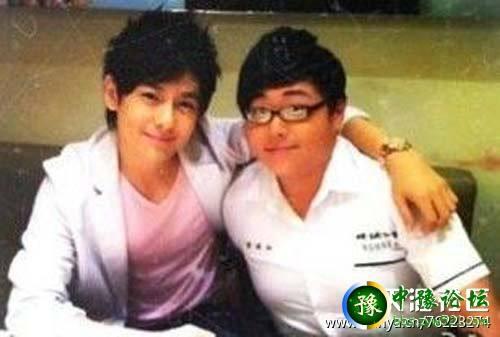 Sau cả thập kỷ, những ngôi sao này vẫn trẻ trung khi tái ngộ bạn diễn nhí-4