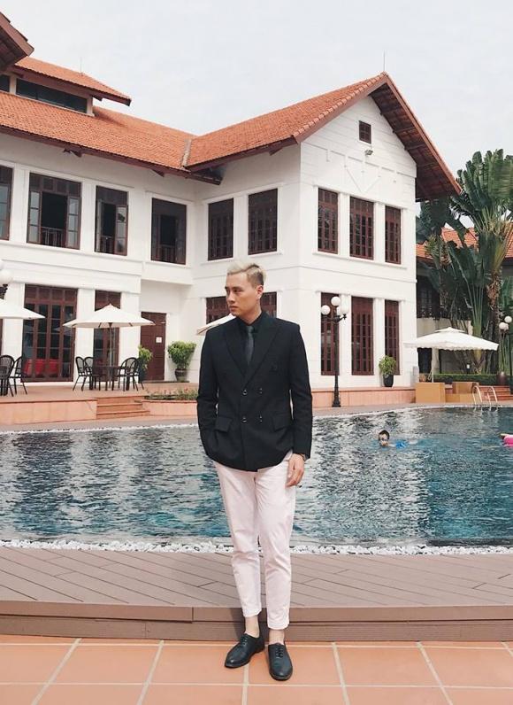 Hot girl - hot boy Việt 5/11: Huyền Baby tự tin khoe vòng 1 nói không với dao kéo-3