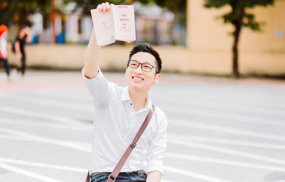 Dân mạng truy tìm chủ nhân bản mashup 25 hit Vpop cảm động về cha mẹ-1