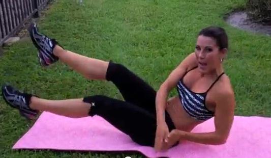 5 động tác để có vòng 3 quyến rũ-3