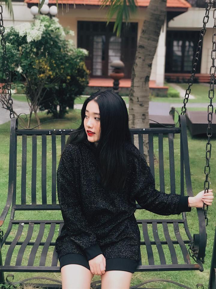 Hot girl - hot boy Việt 6/11: Phương Ly khiến fan bật cười với màn ăn mừng MV triệu view không giống ai-3