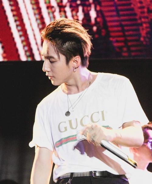 Đụng hàng áo thun Gucci 12 triệu đồng, Tâm Tít khí chất không kém Hà Hồ, Kỳ Duyên-5