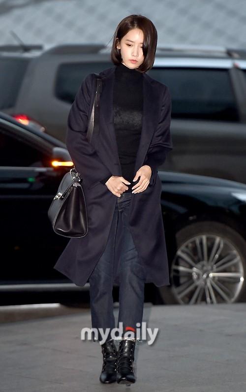 Mốt quần ống loe chiếm cảm tình của dàn mỹ nhân Hàn suốt tuần qua-8