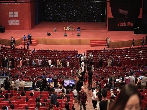 Loạt phát ngôn đầy cảm hứng của tỷ phú Jack Ma vừa gửi đến các bạn trẻ Việt Nam-9