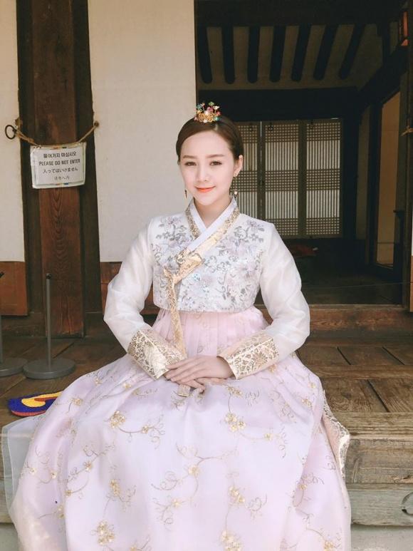 Hot girl - hot boy Việt 7/11: Tâm Tít khéo khoe nhan sắc gái 2 con trông mòn con mắt-9