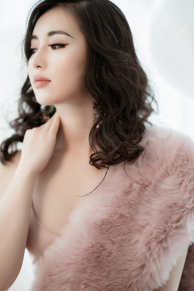 Ngoại hình quyến rũ của Hoa khôi Học viện Ngoại giao - người đối thoại với Jack Ma-10