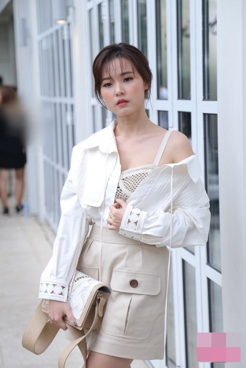 Mặt vẫn xinh, nhưng sao gu thời trang của Midu lại đột nhiên xuống cấp đến thế?-7