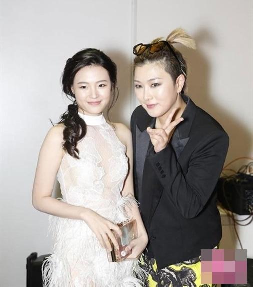 Mặt vẫn xinh, nhưng sao gu thời trang của Midu lại đột nhiên xuống cấp đến thế?-9