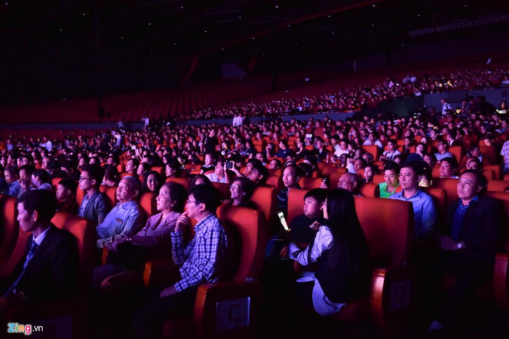 Hoa hậu Hoàn vũ thiệt hại bao nhiêu nếu hủy đêm bán kết?-2