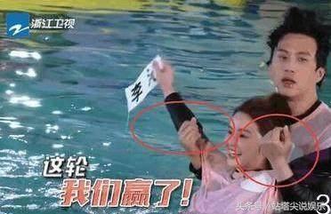 Phát hiện thích thú về những bàn tay lịch thiệp của loạt sao nam Hoa ngữ-13