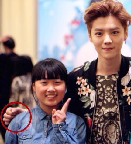 Phát hiện thích thú về những bàn tay lịch thiệp của loạt sao nam Hoa ngữ-8