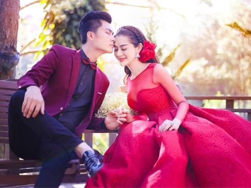 Lộ clip Lâm Khánh Chi mặc váy cưới lộng lẫy trước giờ xuất giá-5