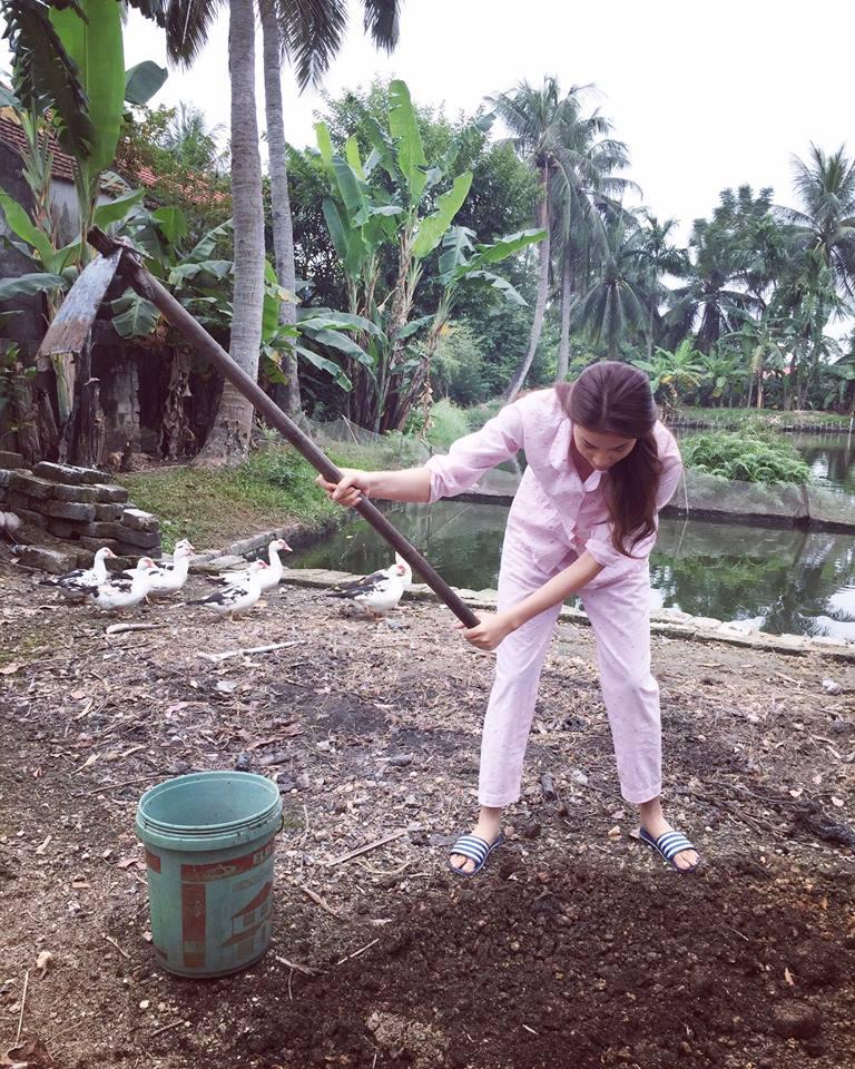 Tin sao Việt 7/11: Ngỡ ngàng trước vẻ đẹp cá tính và gợi cảm của Hà Tăng-7